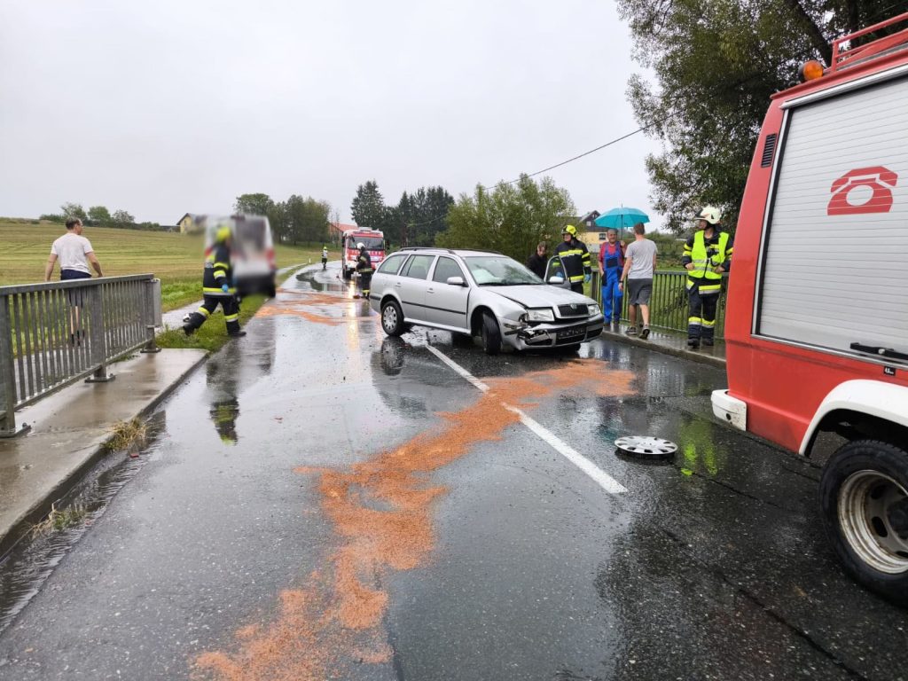 Verkehrsunfall als Folge eines Verkehrsunfalles